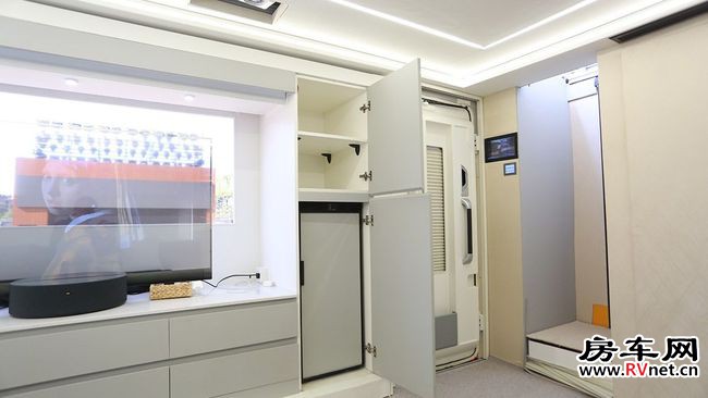 1631615673352834.jpg 18.jpg