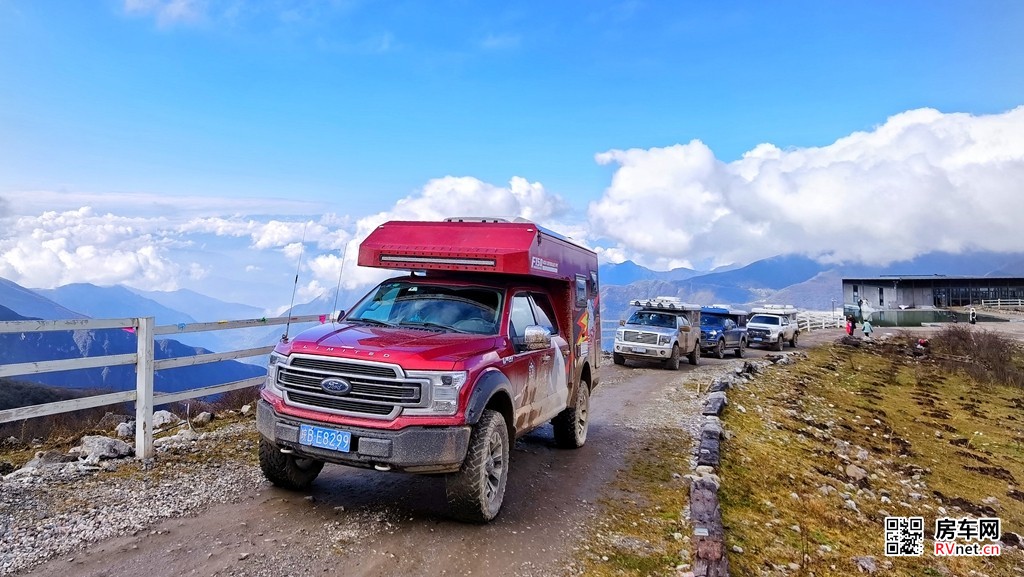 1678873229483451.jpg 房车网