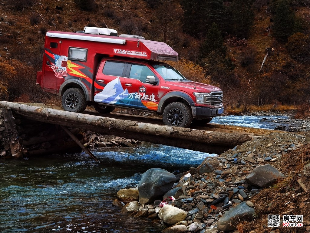 1678873229484982.jpg 房车网