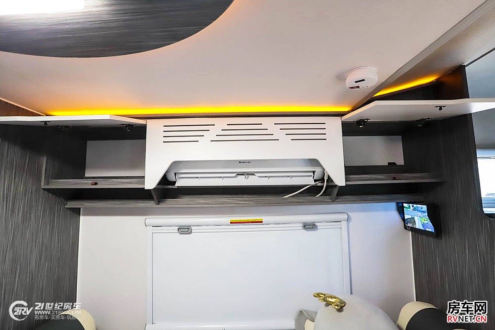 新能源混动房车上市!轻卡又一黑马!实拍科发梦想家混动VS_16 新能源混动房车上市!轻卡又一黑马!实拍科发梦想家混动VS_16