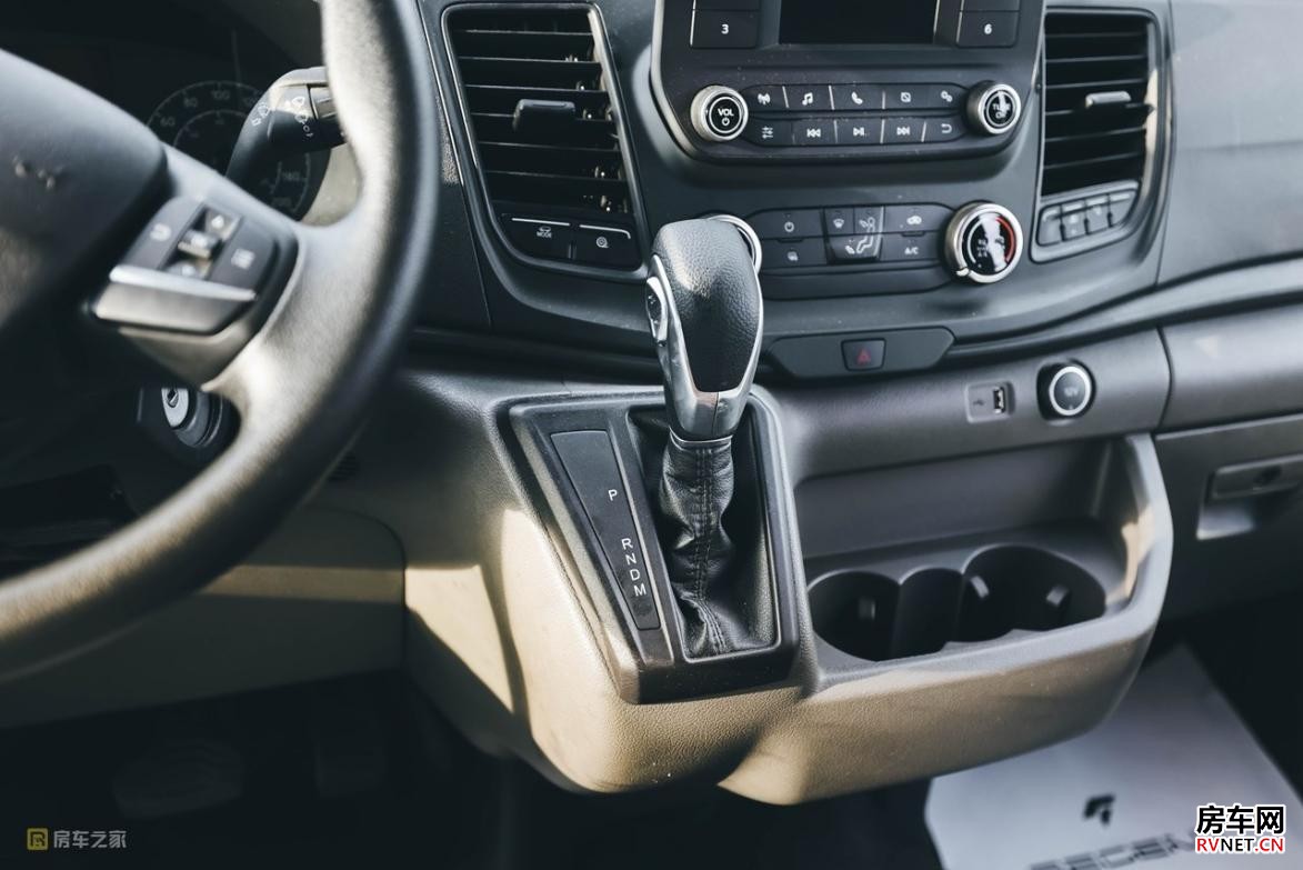 房车网 选大房车还是选小房车?别纠结,要我说适合自己的才是最好!