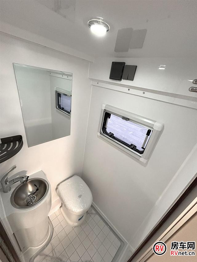 20万的五菱新能源房车,不仅做到水电无忧-有驾 20万的五菱新能源房车,不仅做到水电无忧-有驾