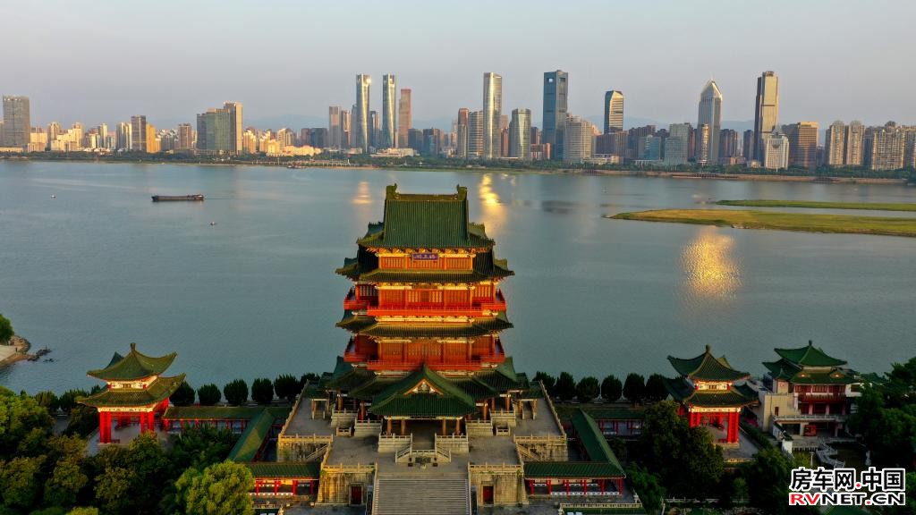 活力中国调研行丨从“围起来”到“火出圈”!滕王阁“三还于民”,南昌算对这笔账 房车网