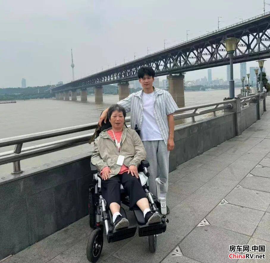 房车网 房车网