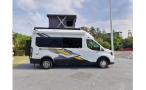 B型车内2会客区+2休息区，还是四驱，趣蜂福特T8-B930PLUS房车