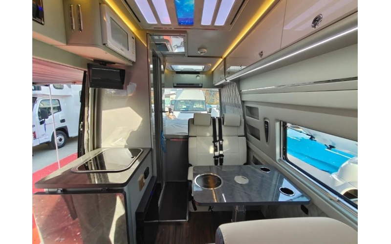 B型房车里面住的真的舒服吗？