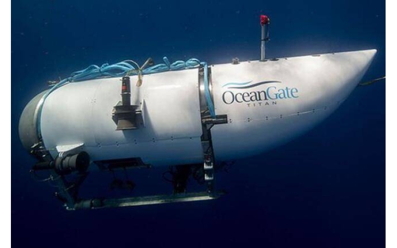 一艘探索泰坦尼克号残骸的旅游潜艇失联