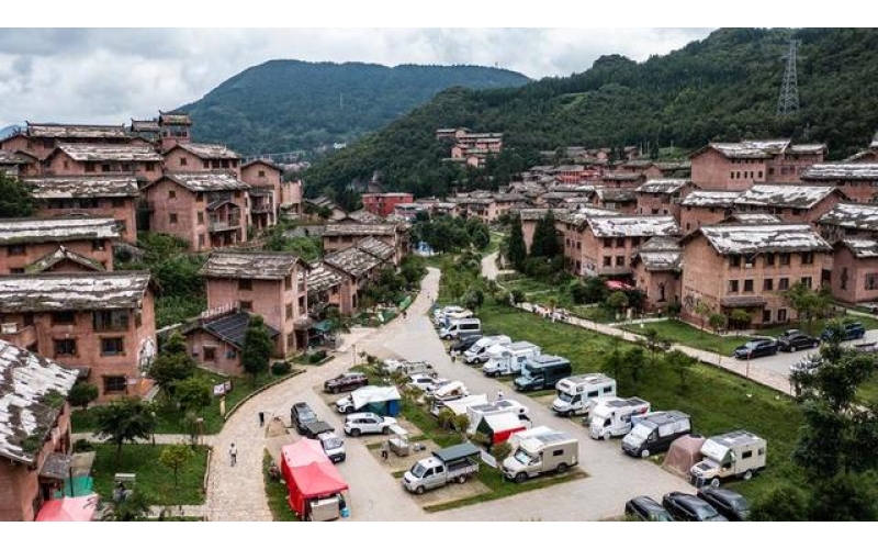 中国家庭离拥有一辆房车还有多远？