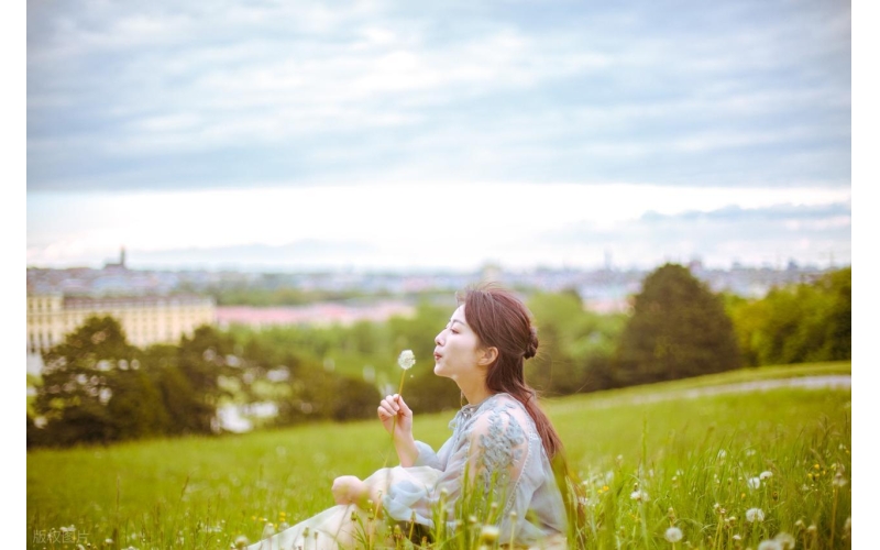 别被“白幼瘦”审美带偏 超七成受访青年力挺“自然美”