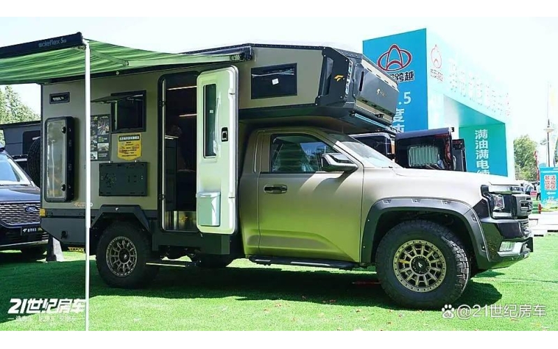 这款皮卡房车把“硬派越野”和“精致上装”焊死了！越界铸镕